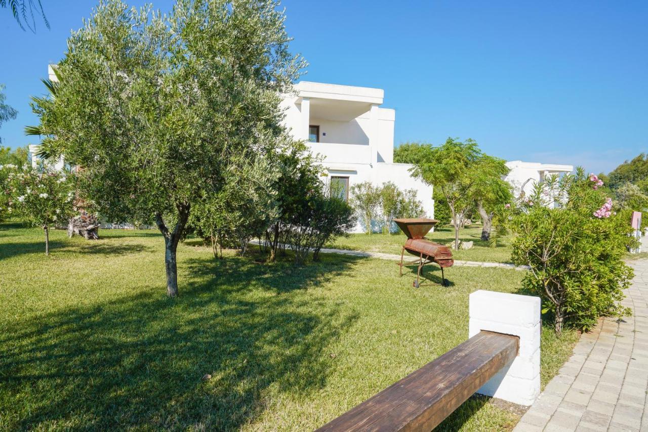 Torre Guaceto Greenblu Resort Specchiolla Exteriör bild
